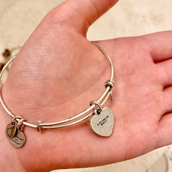 Bundle of 8 alex & ani bracelets - Picture 13 of 16